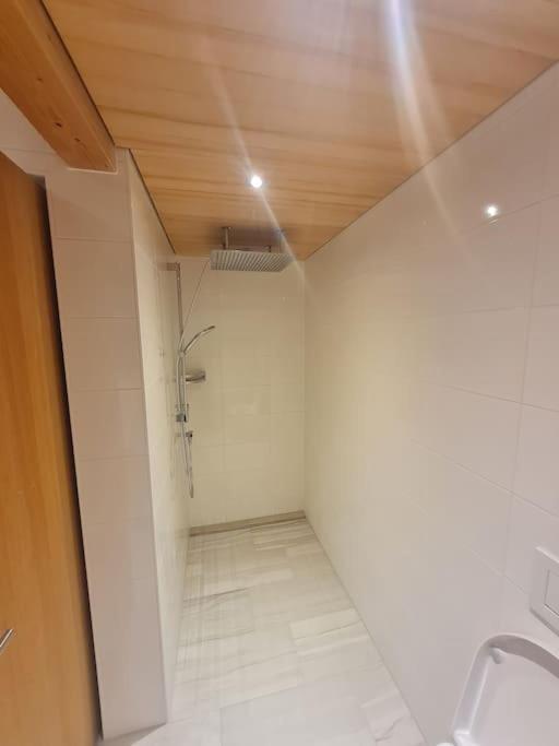 Grosszuegige Ferienwohnung Am Skigebiet Boedele Mit Rheintalblick Dornbirn Buitenkant foto